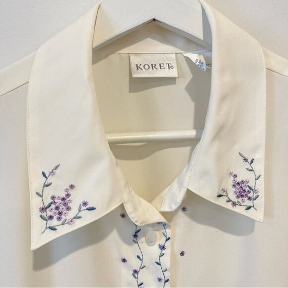 Vintage Koret Floral Embroidered Ladies Collared Button Down Shirt Coquette Girl - Picture 2 of 16